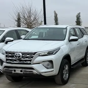 Toyota Fortuner 2026