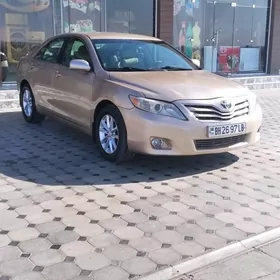 Toyota Camry 2011