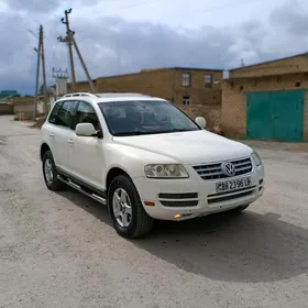 Volkswagen Touareg 2004