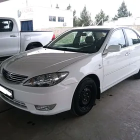 Toyota Camry 2005