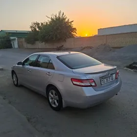 Toyota Camry 2010