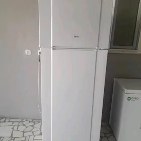 westel Holodilnik 180 in 70