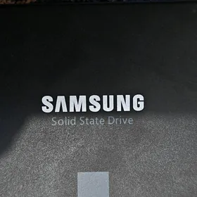 SSD Samsung Evo 870 500g