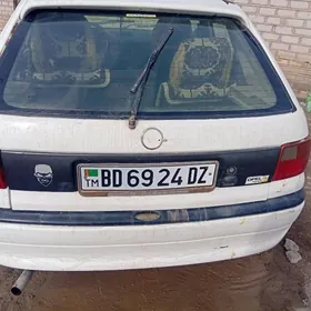 Opel Astra 1995