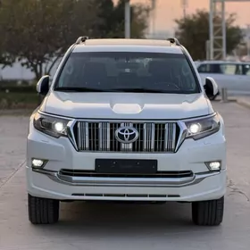 Toyota Land Cruiser Prado 2022