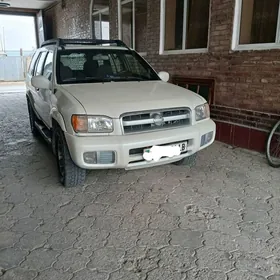 Nissan Pathfinder 2002