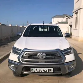 Toyota Hilux 2022