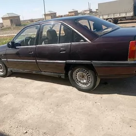 Opel Omega 1990