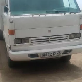 Mitsubishi Canter 1995
