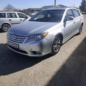 Toyota Avalon 2011