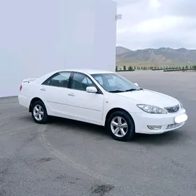 Toyota Camry 2005