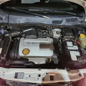 Opel Astra 1999