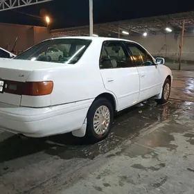 Toyota Corona 1999