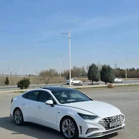 Hyundai Sonata 2021