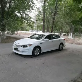 Kia Optima 2019