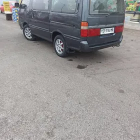 Toyota Hiace 1990