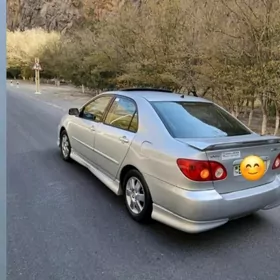 Toyota Corolla 2004