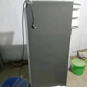 holodilnik/sowadyjy LG