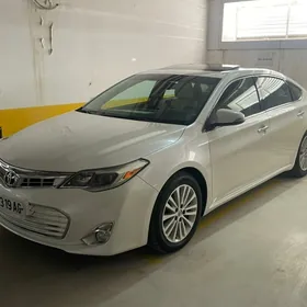 Toyota Avalon 2014