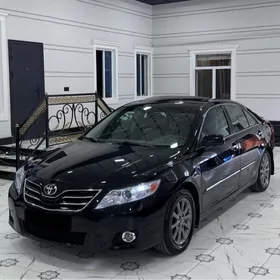 Toyota Camry 2011