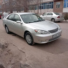 Toyota Camry 2003
