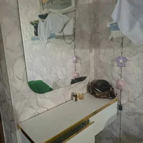 aýna  aşagy çekmely mebil