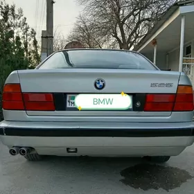 BMW 525 1990