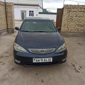 Toyota Camry 2003