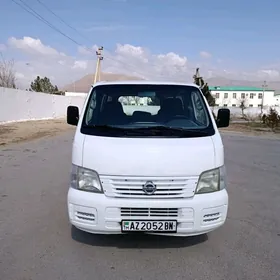 Toyota Hiace 2005