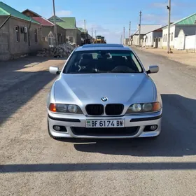 BMW E39 1999