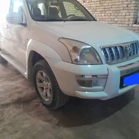 Toyota Land Cruiser Prado 2004