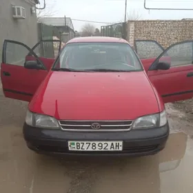 Toyota Carina 1993
