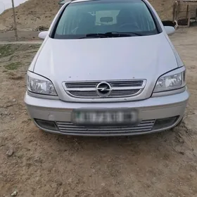 Opel Zafira 2002