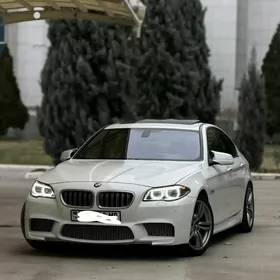 BMW F10 2011