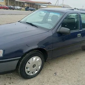 Opel Vectra 1992