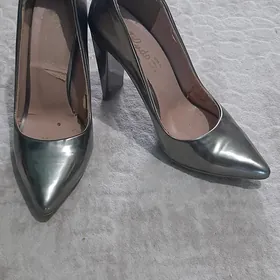 Geýilen egin eşikler