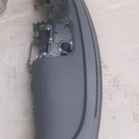 Панель от Хундай Элантры 2021г