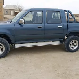 Toyota Hilux 1997
