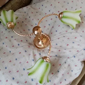 Люстра"Зелёные лилии".