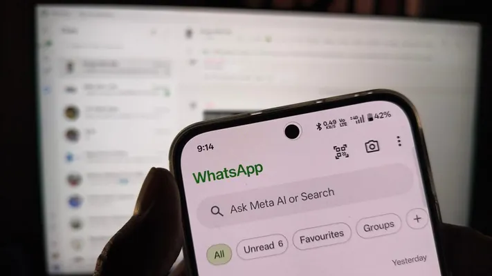 WhatsApp 13 ýaşdan kiçiler üçin ene-ata gözegçiligi astyndaky akkauntlary girizer