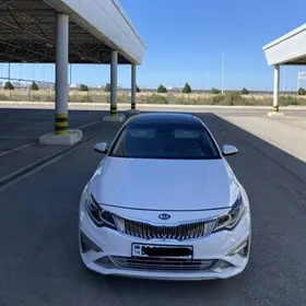Kia Optima 2019