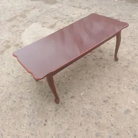 журнальный столик