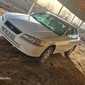 Toyota Camry 1999