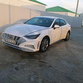 Hyundai Sonata 2021