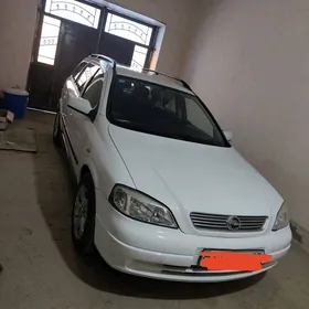Opel Astra 2003