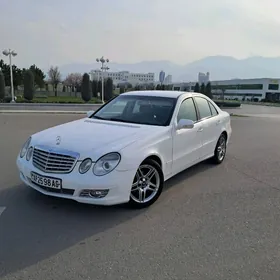 Mercedes-Benz E-Class 2009