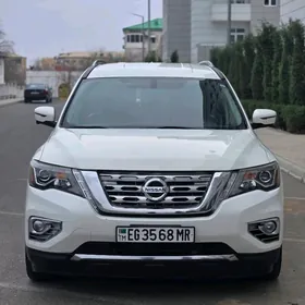 Nissan Pathfinder 2020