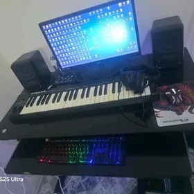 STUDIO KART M-AUDIO+MIKROFON..