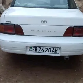 Toyota Camry 1993