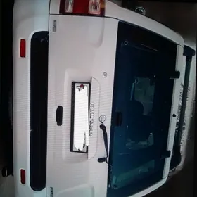 Nissan Pathfinder 2002